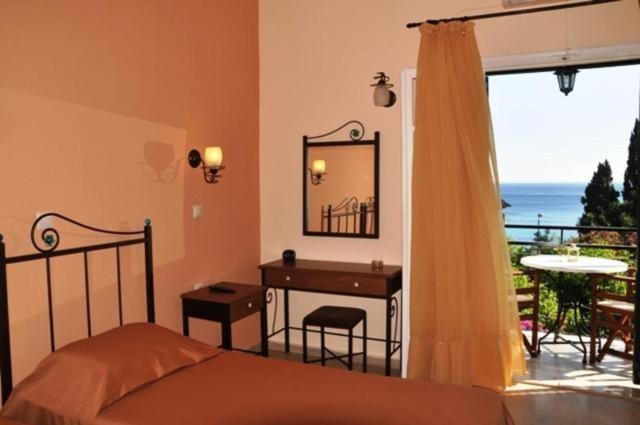 Taxi Driver Apartments Paleokastritsa Zewnętrze zdjęcie