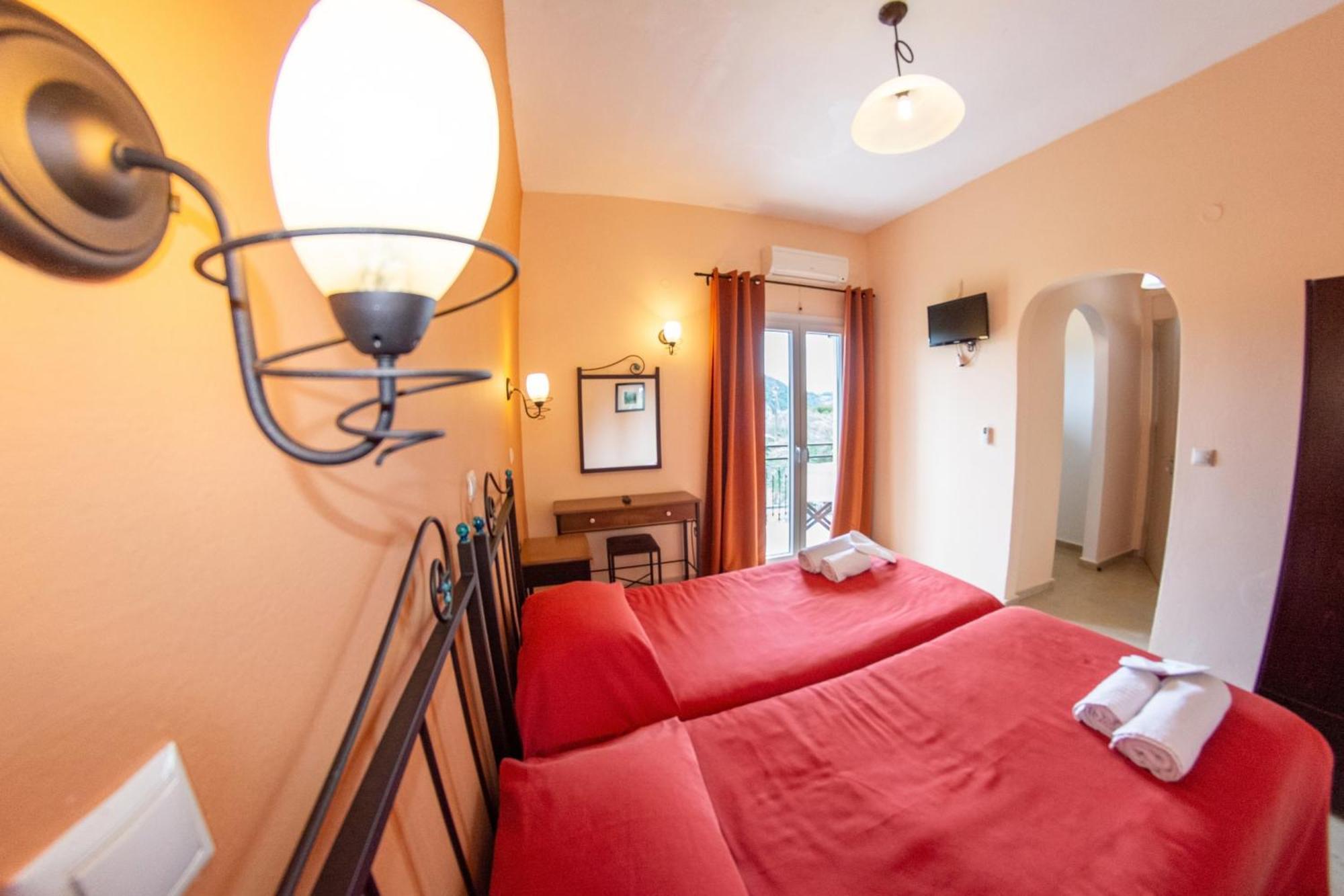 Taxi Driver Apartments Paleokastritsa Zewnętrze zdjęcie