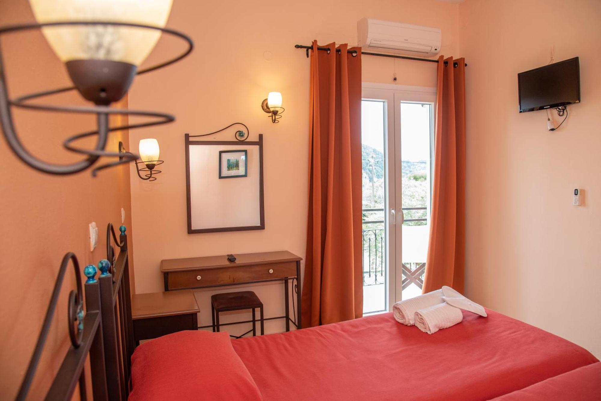Taxi Driver Apartments Paleokastritsa Zewnętrze zdjęcie