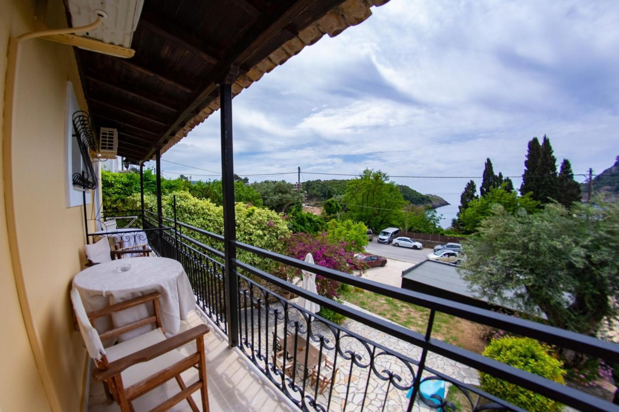 Taxi Driver Apartments Paleokastritsa Zewnętrze zdjęcie