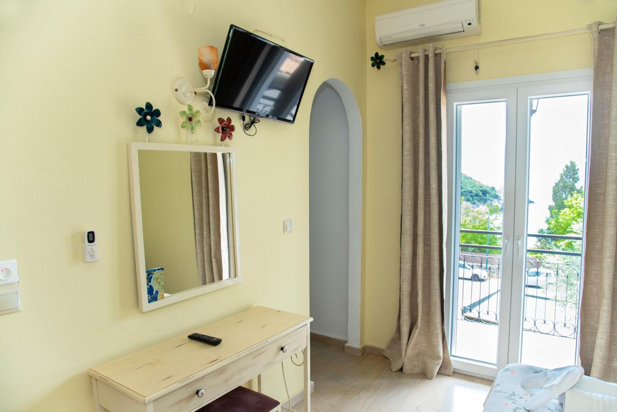 Taxi Driver Apartments Paleokastritsa Zewnętrze zdjęcie