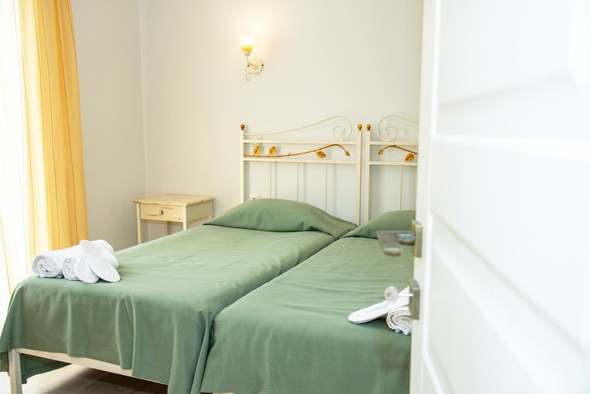 Taxi Driver Apartments Paleokastritsa Zewnętrze zdjęcie